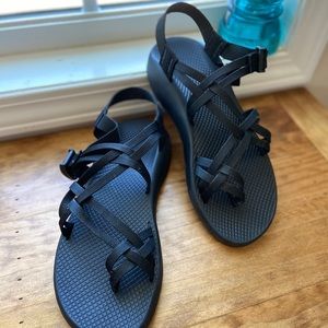 Black Chaco Size 11